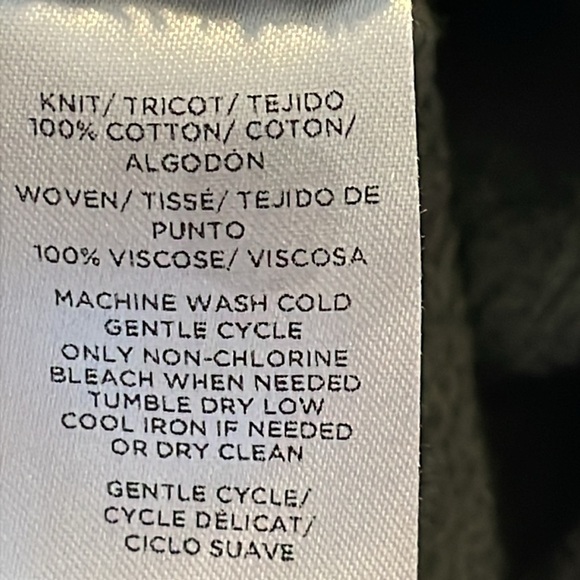 The Loft Green Sweatshirt with White rounded 2 Fer Bottom . - Picture 7 of 7